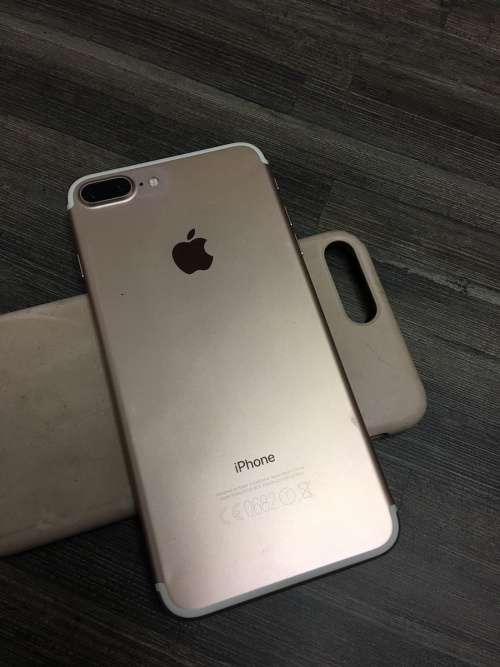 iPhone 7 PLUS (for parts or repair)