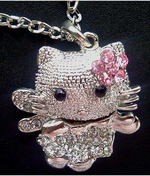 *new* HELLO KITTY Pendant & Chain Full Body & Face PINK