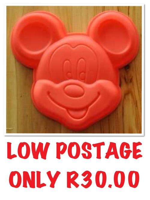 ***SAVE  LOW, LOW SHIPPING R30*** - MICKEY FACE SILICONE TRAY - ideal for cakes, puddings, jellies