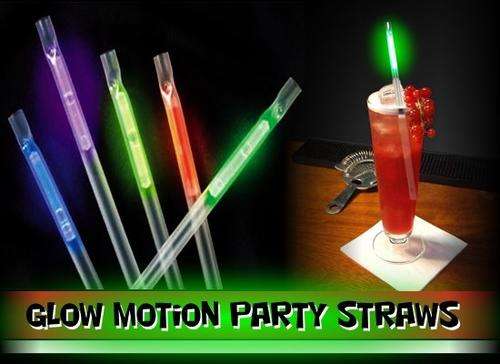 ***PARTY FAVORITE*** motion glow straws ... 6 in a pack ... 10 ON AUCTION - bid per pack