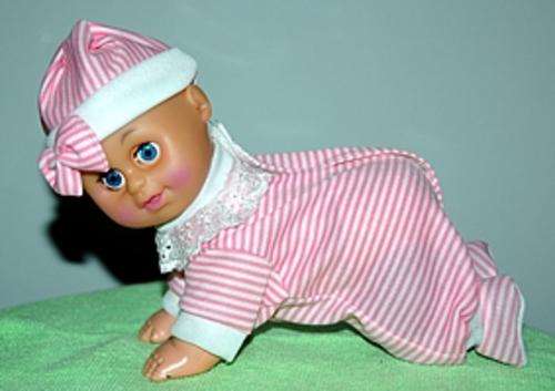 DANCING & CRAWLING / TALKING SINGING BABY DOLL - Every girl's wish