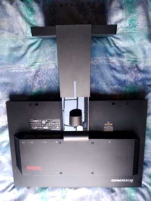 Lenovo Monitor LT1952pwD 19` DVI,DP,VGA