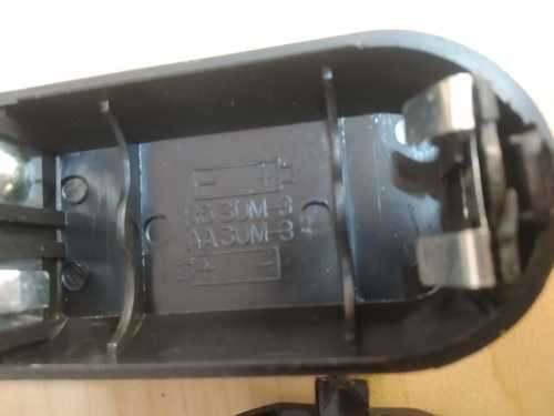 ONE BID FOR 10 TRIMMERS LUCKY ZOOM SUPA SHAVE TRIMMERS