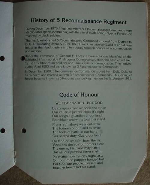 5 Reconnaissance Regiment Trooping of the Colour 5 December 1990, corners clipped off (5 Recce)