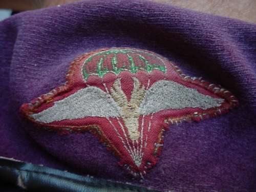 SA 1 Parachute Battalion maroon beret with parachute wings 2nd pattern badge (SADF 1 Para Bn)