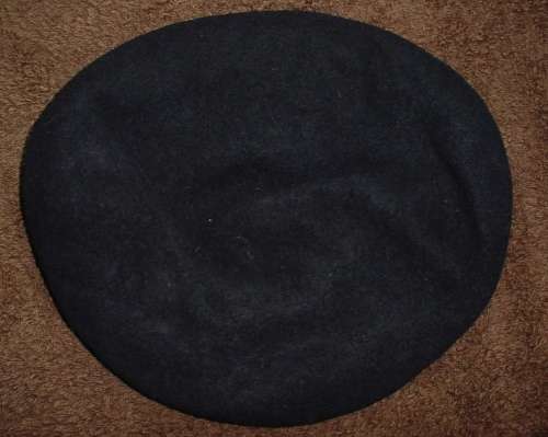 Rhodesian Army Corps of Engineers beret, badge and material backing, 47cm  (Rhodesia Bush War)