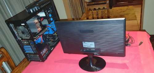 Gaming PC (complete setup)
