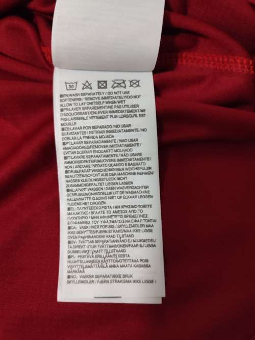 Men`s 2022/23 Liverpool FC jersey size L.