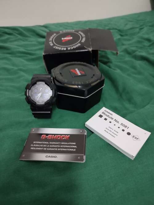 Men's second hand Casio G-Shock watch.