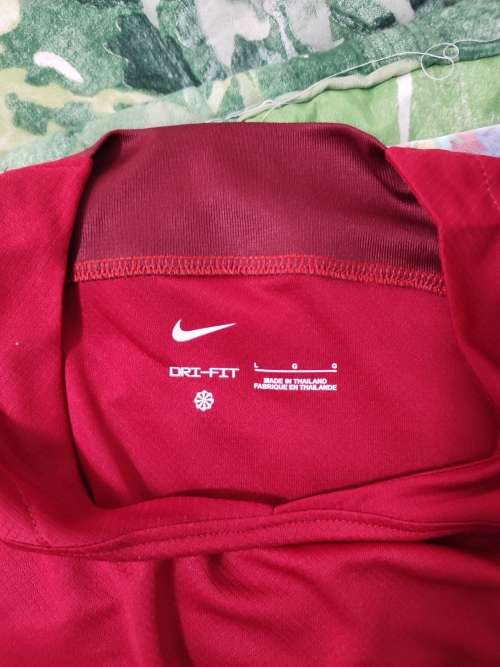Men`s 2022/23 Liverpool FC jersey size L.