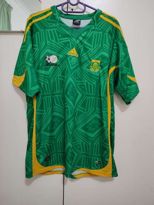 Men`s second hand Bafana Bafana 2010 away jersey, size L.