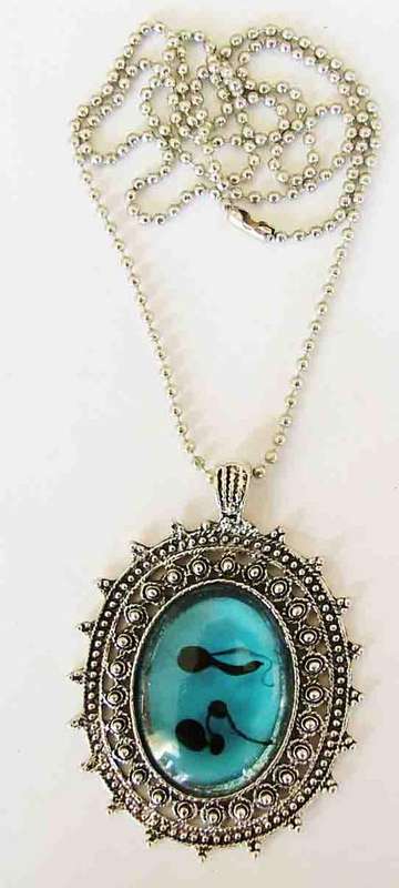 Chain & Pendant