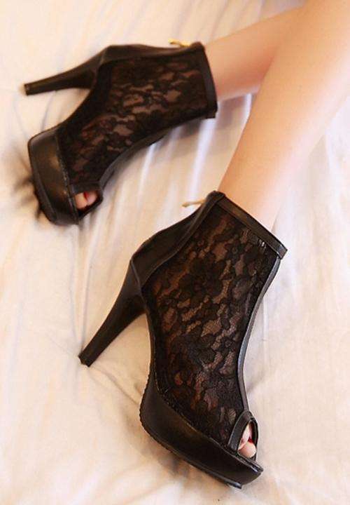 Ladies Black Lace Booties