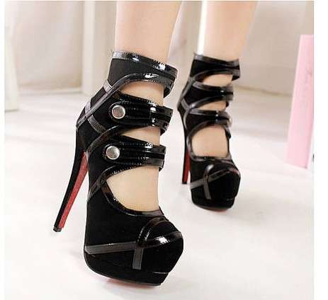 Ladies Cut Out Booties with Leather Look Trim and Button Detail