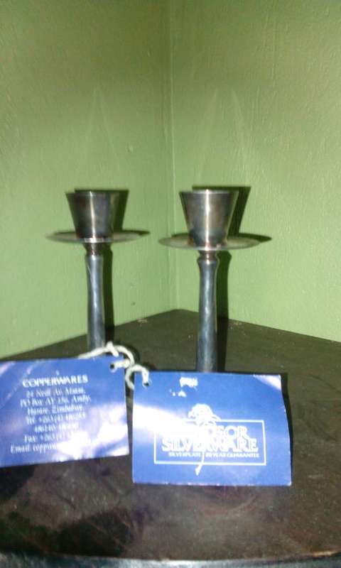 VINTAGE WINDSOR SILVERWARE WITH ORIGINAL SUPPLIER TAGS