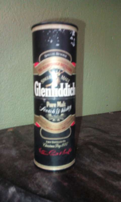 MiniatureGlenfiddich Special Old Reserve Scotch Whisky Bottle -  Empty Bottle & Box & Box with watch