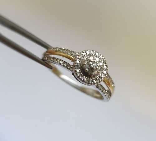 925 Silver & 9ct Gold Ring with 42 Diamonds (.137ct in total) | Size O- | American Swiss Cert