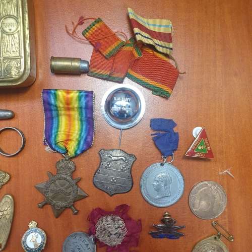 A collection of War Medals, Badges & Memorabilia | Bid to Take All | Crazy R1 Start
