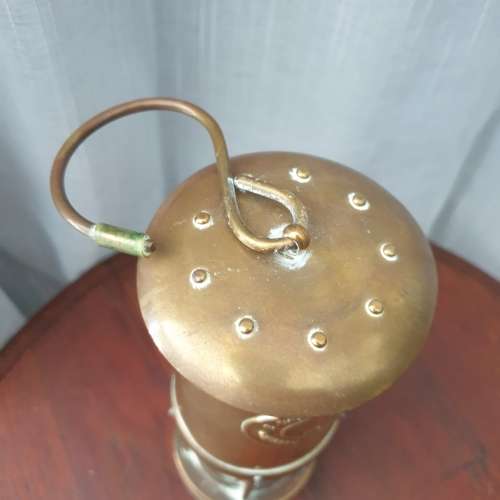 1981 E. Thomas and Williams LTD. Brass Cambrian Lamp Makers Aberdare Wales No. #80289