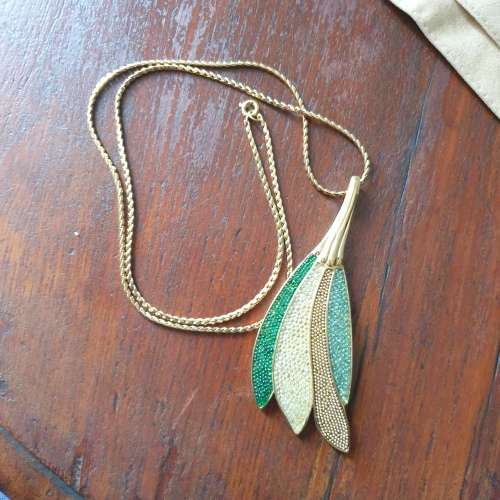 Grosse Gold Tone Feather Design Pendant and Necklace