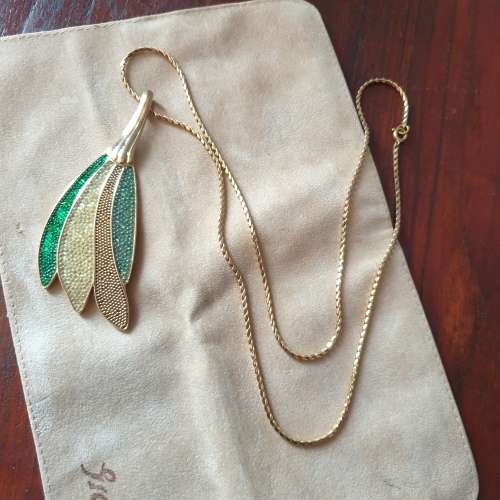 Grosse Gold Tone Feather Design Pendant and Necklace