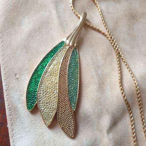 Grosse Gold Tone Feather Design Pendant and Necklace