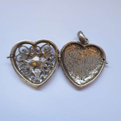 Gorgeous Large Heart Pendant
