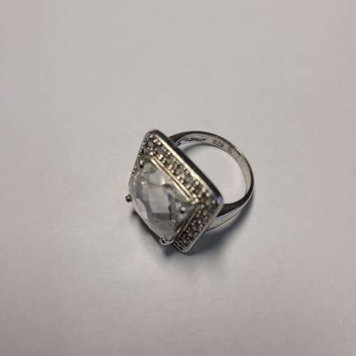 925 Sterling Silver ring With Unique Large CZ Centre Stone