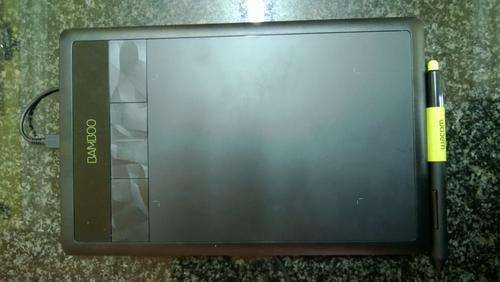 WACOM BAMBOO TABLET A5!!! USED ONCE...