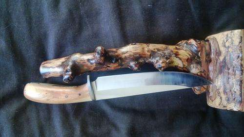HAND MADE WOOD (SEKELBOS) HANDLE HUNTING KNIFE