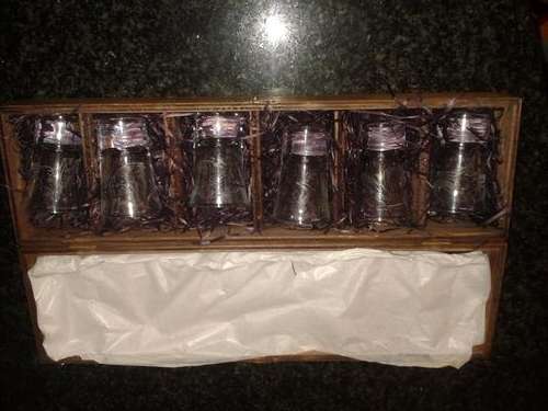 BEAUTIFULL AFRICA SET OF 6 SHOOTER GLASSES IN WOODEN BOX