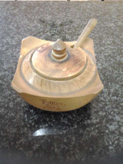 STUNNING VINTAGE WOOD SUGAR BOWL