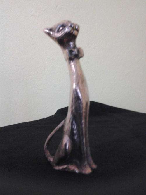 SOLID VINTAGE LEAD COPPER COUTED CAT