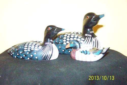 STUNNING SET OF WOODEN DUCKS