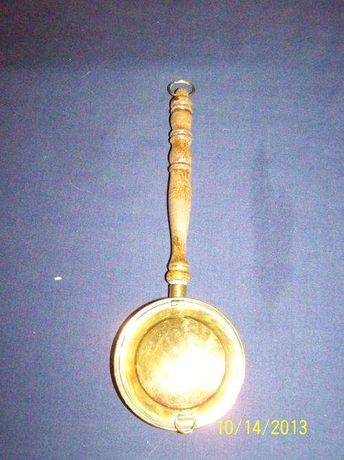 STUNNING SOLID BRASS VINTAGE BRASS PAN WITH LID MADE IN ENGLAND