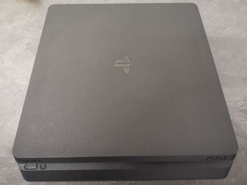 Sony PS4 PlayStation 4 SLIM console 500GB EDITION  - Jet Black *** SONY PS4 ***
