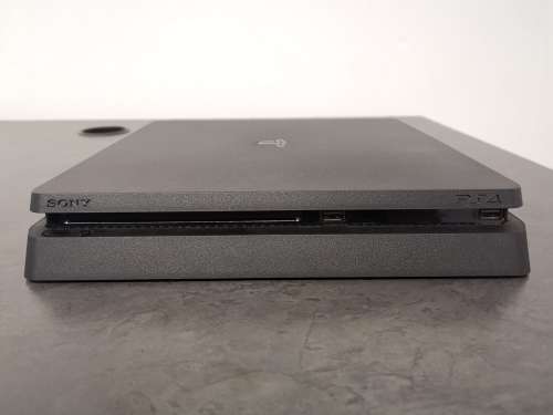 Sony PS4 PlayStation 4 SLIM console 500GB EDITION  - Jet Black *** SONY PS4 ***