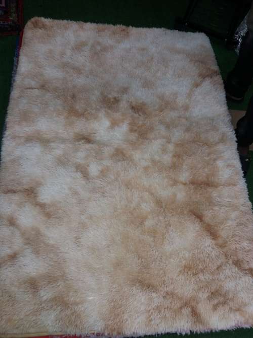 Rugs & carpets
