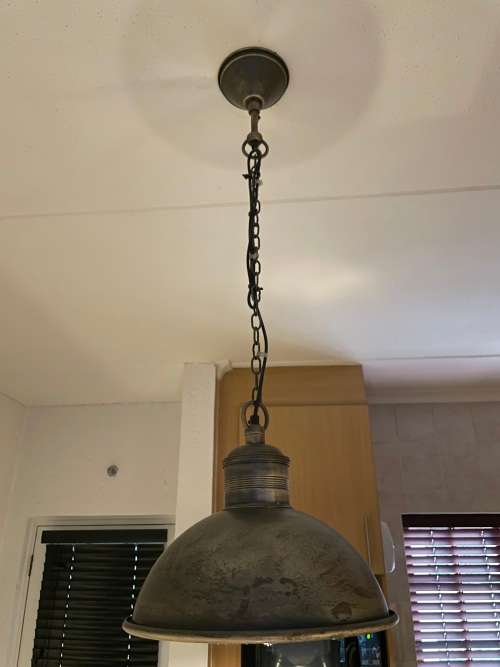 Vintage industrial hanging pendant lights