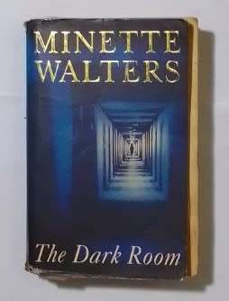 The dark room-By: Minette Walters