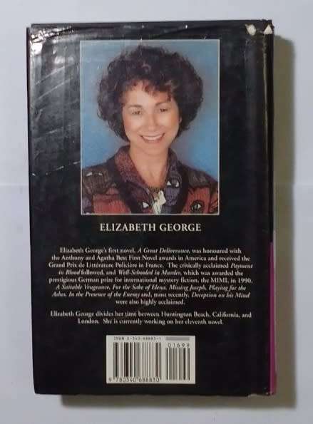 In pursuit of the proper sinner-By: Elizabeth George