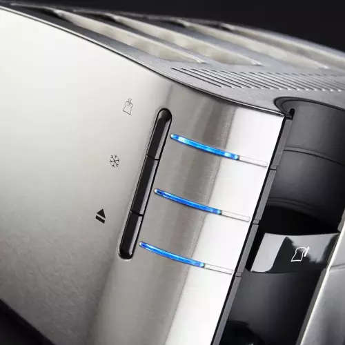 Russell Hobbs - 4 Slice Toaster - Stainless Steel
