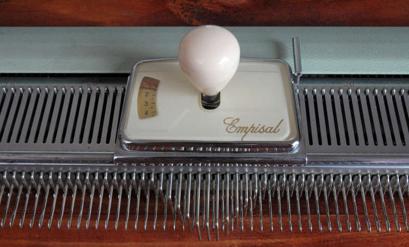 Empisal Instant Knitter | Knitting Machine