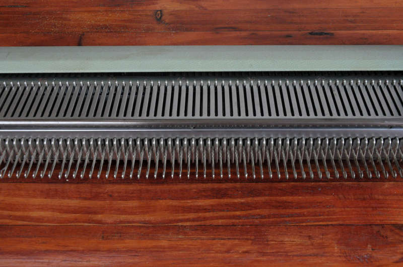 Empisal Instant Knitter | Knitting Machine