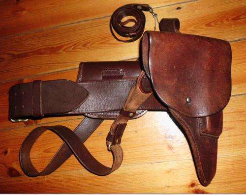 OLD LEATHER SAPS / SAPD BELT WITH GUN HOLSTER-CUFF POUCH  AND LEATHER SHOULDER STRAP