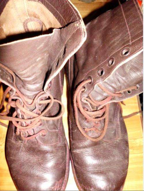 SADF / SA ARMY / SA WEERMAG - DWS BOOTS - 1988 - 277W - SIZE 10