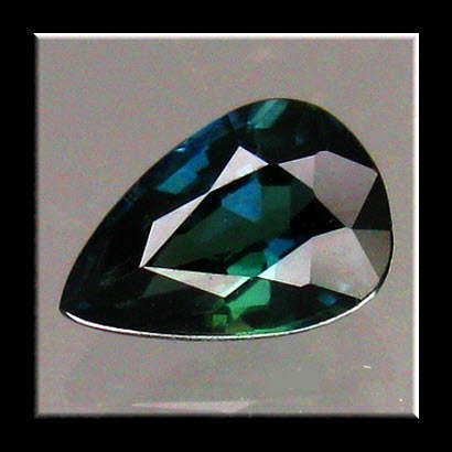 0.61ct.FLAWLESS PEAR SHAPE NATURAL BLUE GREEN SAPPHIRE