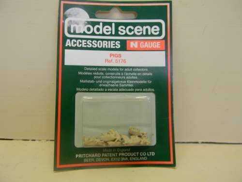 MODEL SCENE PIGS