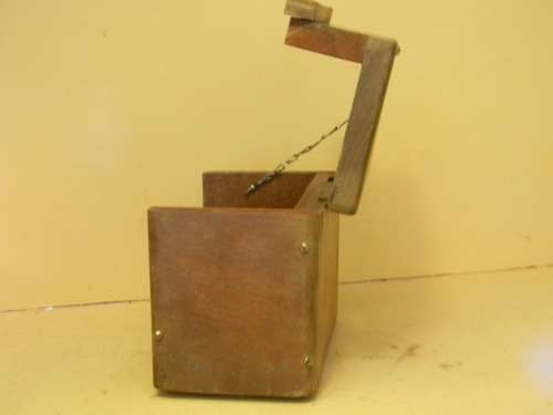 WOODEN BOX
