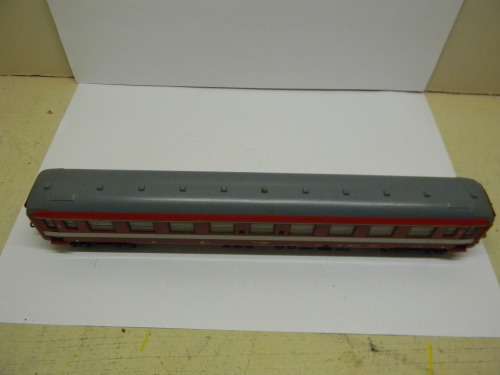 LIMA 1ST CLASS COACH (BOXED)